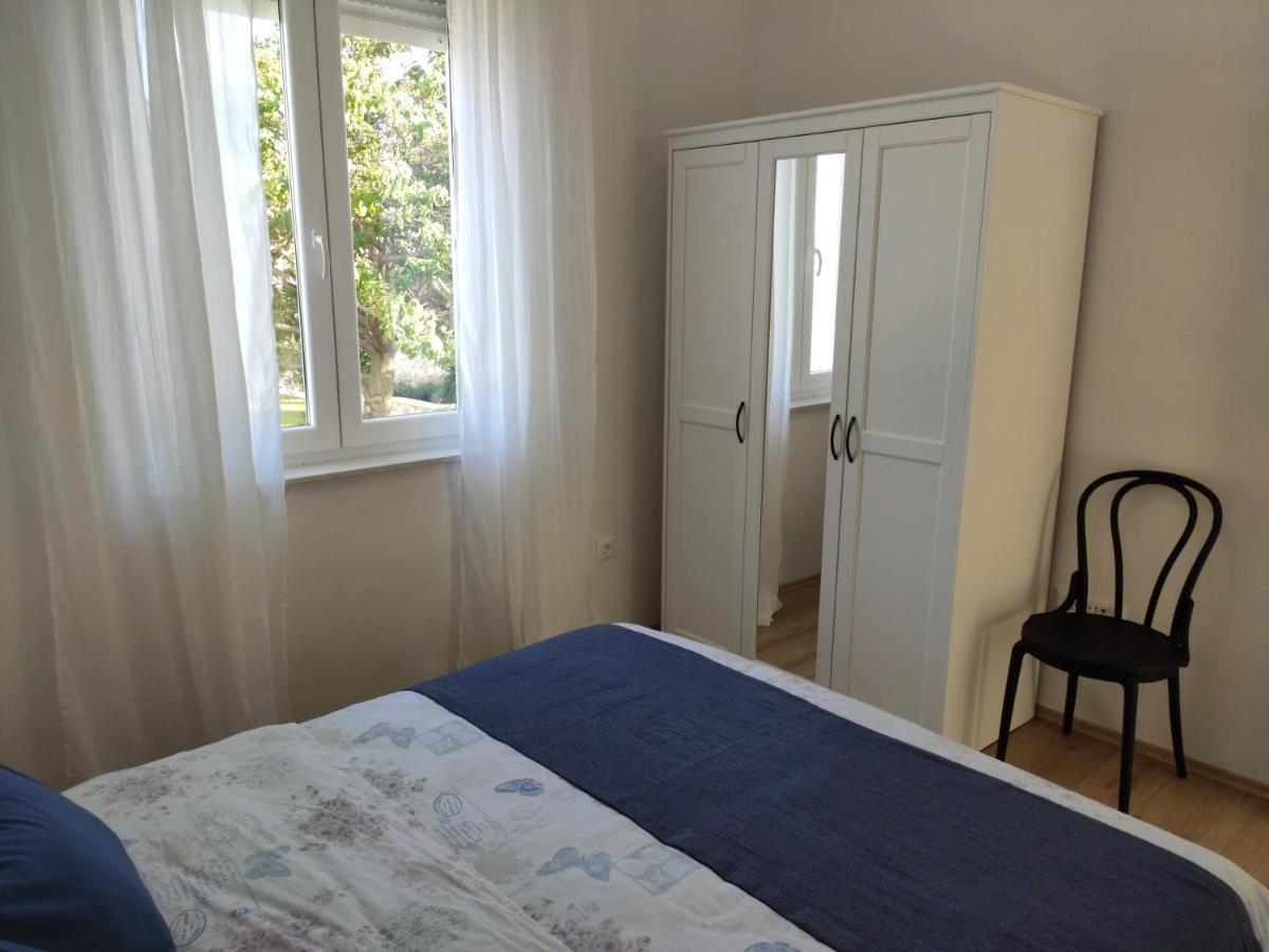 Apartmani Sara 2 Betina  Luaran gambar