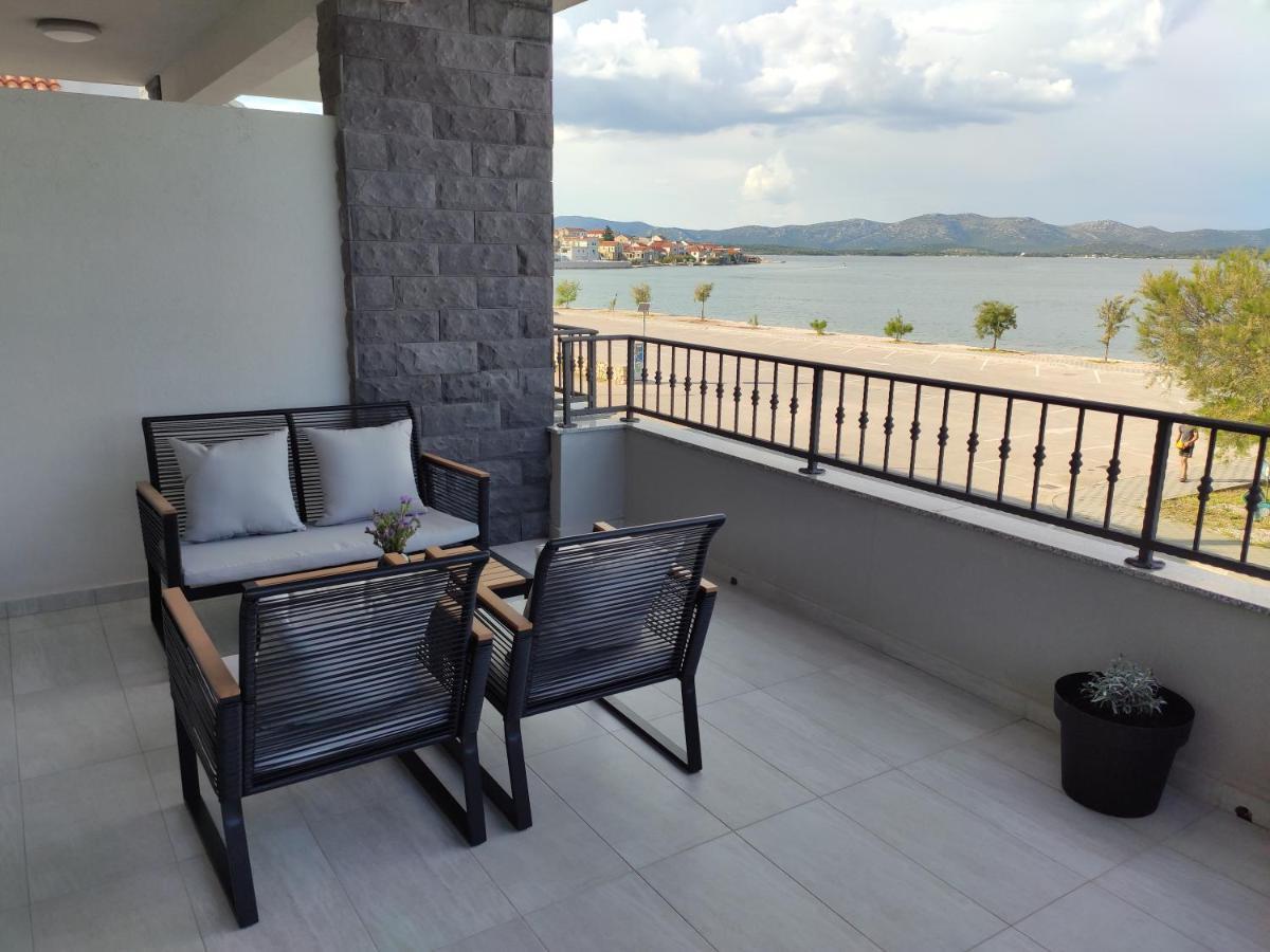 Apartmani Sara 2 Betina  Luaran gambar