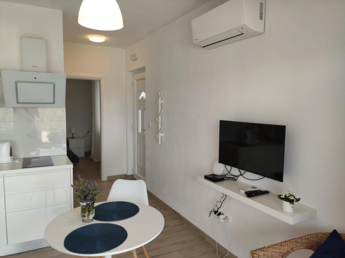 Apartmani Sara 2 Betina  Luaran gambar